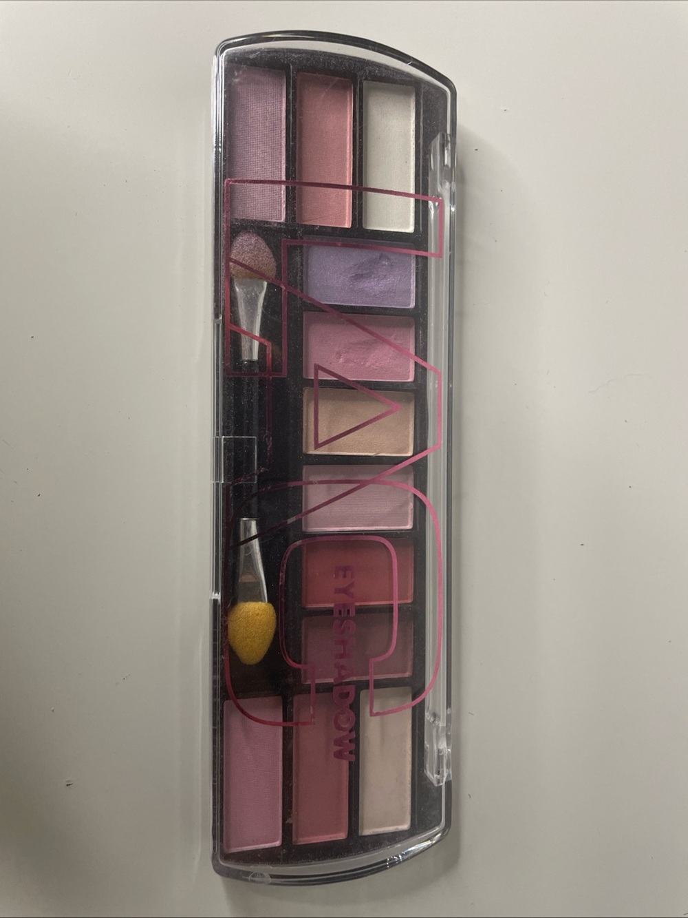 LA Colors Simply Pink 12-Color Eyeshadow Palette in #74194 .28oz Lightly